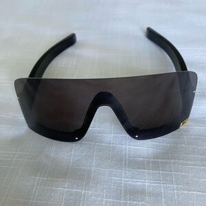 Gucci Sunglasses Authentic Black Rimless With Case